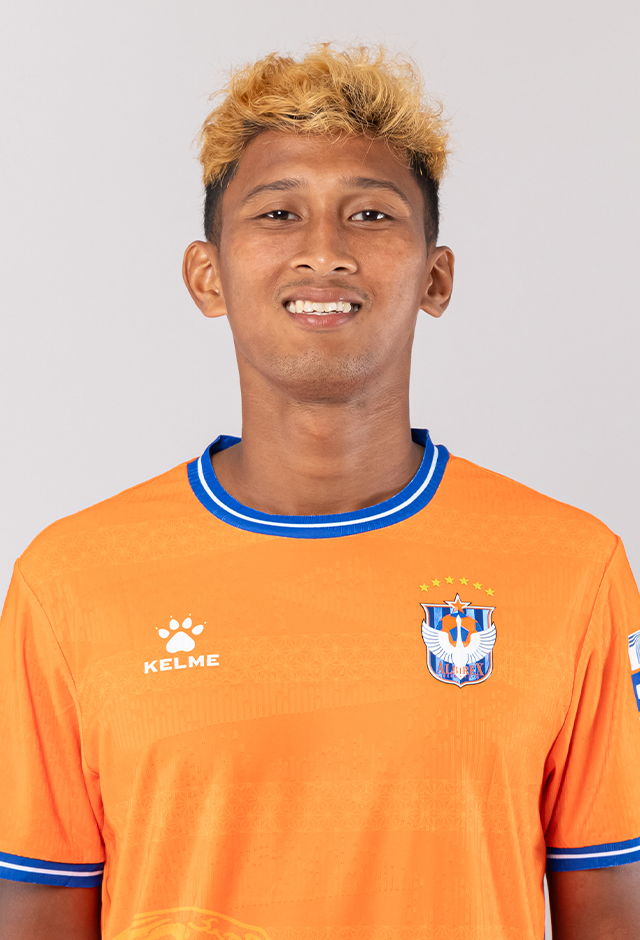 シュクリ バシル